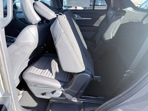 New 2026 Ford Explorer ST-Line w/ ST-Line Street Pack image 46