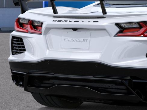 New 2027 Chevrolet Corvette Stingray Coupe w/ 2LT RWD image 14