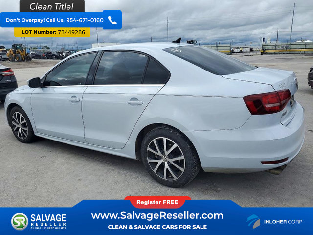 Used 2017 Volkswagen Jetta SE FWD image 3