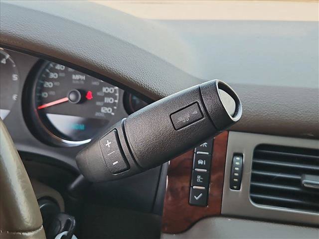 Used 2012 Chevrolet Tahoe LT RWD image 18