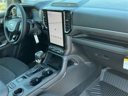 New 2025 Ford Ranger XLT w/ Equipment Group 301A High image 18