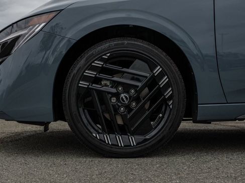 New 2026 Nissan Sentra SR w/ Floor Mat Package FWD image 11