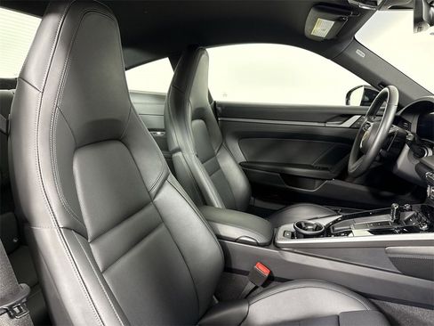 Certified 2025 Porsche 911 Carrera image 24