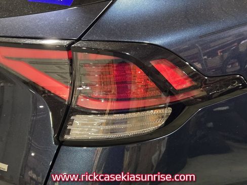 Used 2023 Kia Sportage X-Line AWD/4WD image 7