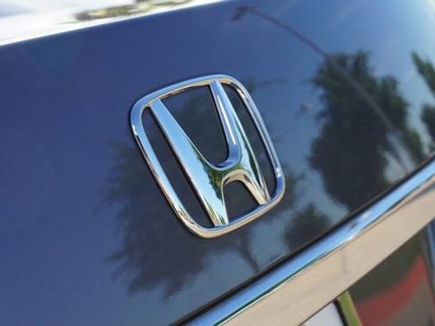 Used 2016 Honda Accord EX-L image 12