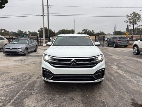 Used 2020 Volkswagen Atlas Cross Sport SEL R-Line image 15