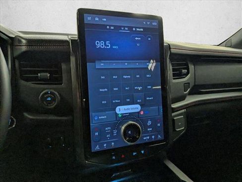 Certified 2024 Ford Expedition Limited image 16