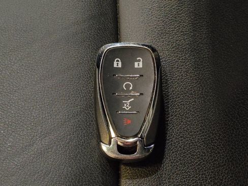 Used 2019 Chevrolet Traverse LT w/ LT Premium Package image 32