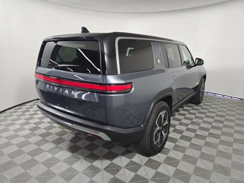 Used 2024 Rivian R1S Adventure AWD/4WD image 5