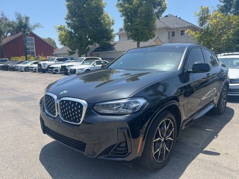Used 2022 BMW X4 xDrive30i w/ M Sport Package 2 AWD/4WD image 3