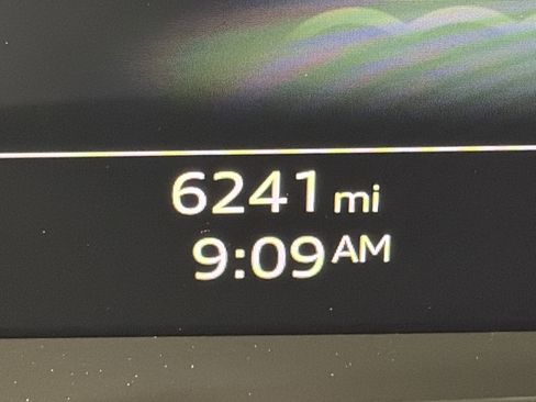 Certified 2025 Audi Q7 2.0T Premium w/ Convenience Plus Package image 5