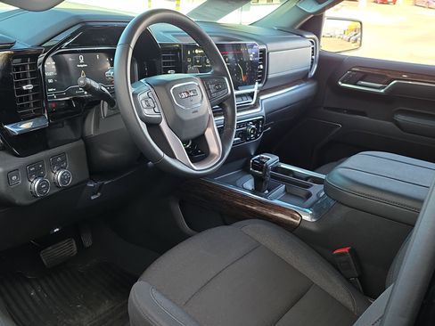 Used 2025 GMC Sierra 1500 Elevation w/ X31 Off-Road Package image 13