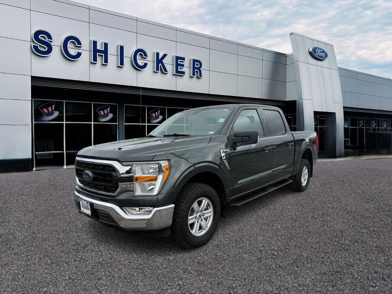 Used 2021 Ford F150 XLT w/ Equipment Group 301A Mid AWD/4WD image 4