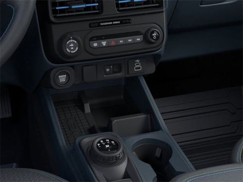 New 2025 Ford Maverick Lobo image 16