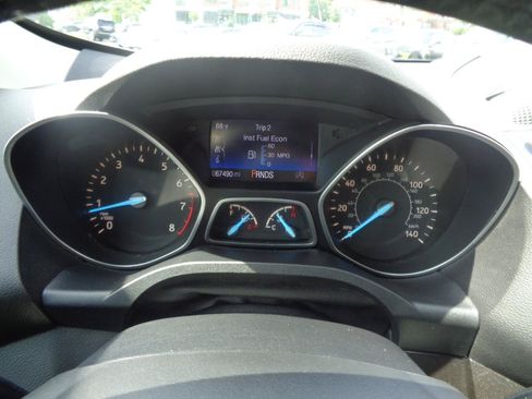 Used 2017 Ford Escape Titanium AWD/4WD image 35