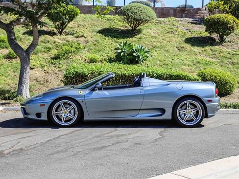 Used 2002 Ferrari 360 Spider RWD image 3