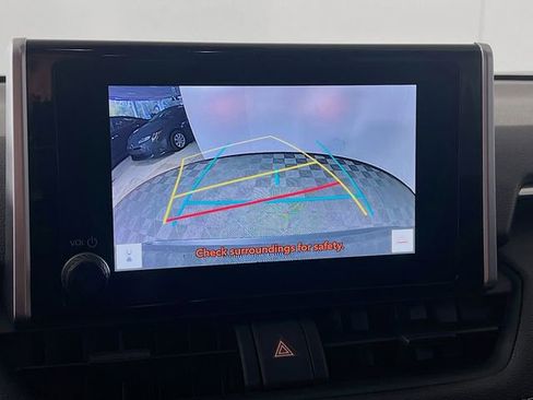 Used 2025 Toyota RAV4 LE image 21