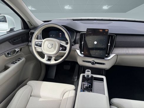 New 2026 Volvo XC90 B6 Ultra image 25