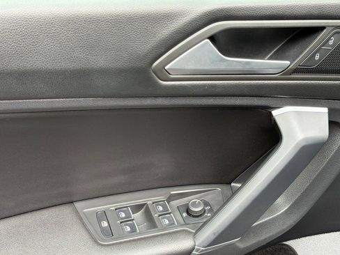Used 2020 Volkswagen Tiguan SE R-Line AWD/4WD image 14