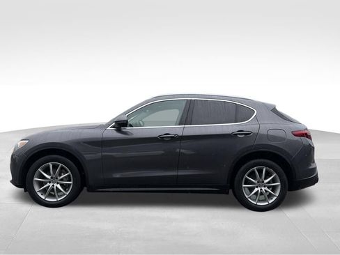 Used 2018 Alfa Romeo Stelvio Ti Lusso AWD/4WD image 10