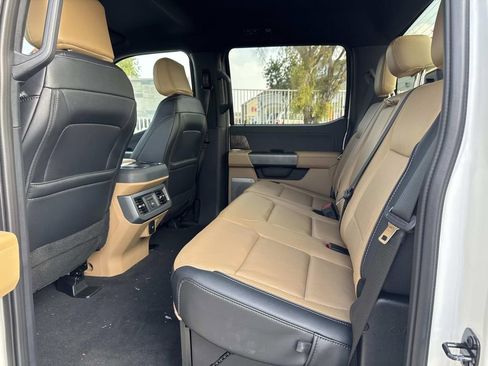 New 2025 Ford F250 Lariat w/ Chrome Package image 23