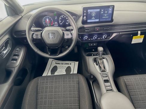 New 2026 Honda HR-V Sport image 32