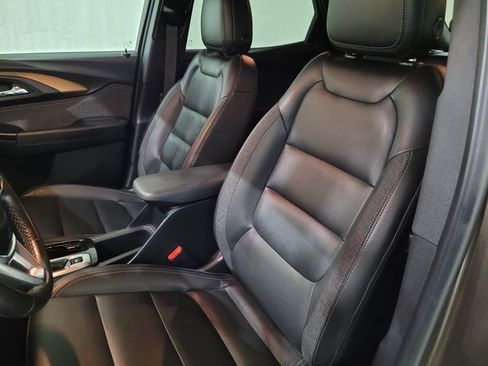 Used 2021 Chevrolet TrailBlazer ACTIV w/ Sun and Liftgate Package image 7