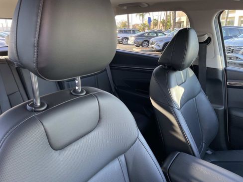 Certified 2023 Hyundai Tucson SEL w/ Convenience Package image 28