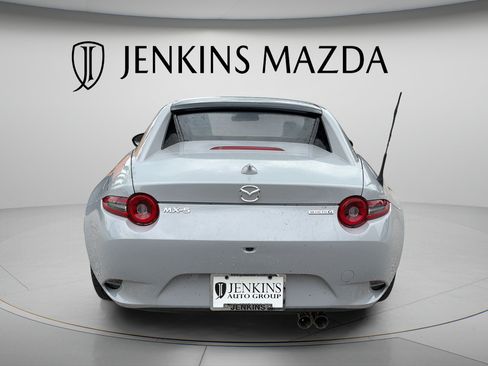 Used 2025 MAZDA MX-5 Miata RF Grand Touring RWD image 7