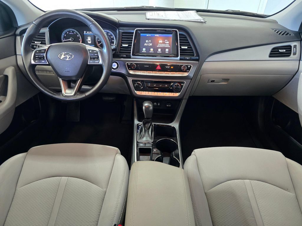 Used 2018 Hyundai Sonata SEL FWD image 9