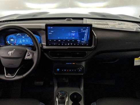 New 2025 Ford Bronco Sport Outer Banks w/ Outer Banks Tech Package+ image 25