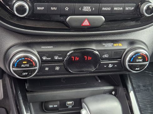 Certified 2022 Kia Soul GT-Line image 20