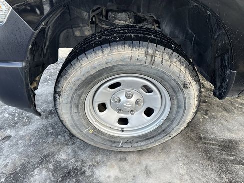 Used 2023 RAM 1500 Tradesman w/ Power & Remote Entry Group image 9