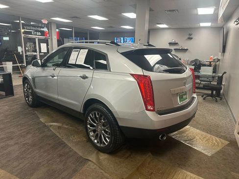 Used 2015 Cadillac SRX Luxury w/ Driver Awareness Package image 7