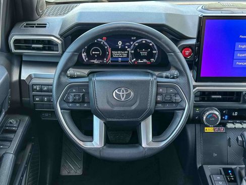 Used 2025 Toyota 4Runner TRD Off-Road Premium w/ Tow Technology Package AWD/4WD image 26
