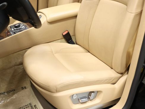 Used 2010 Rolls-Royce Ghost RWD image 18