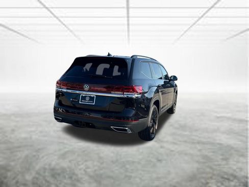 New 2026 Volkswagen Atlas SE FWD image 5