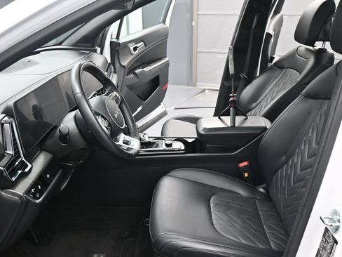 Used 2023 Kia Sportage X-Line w/ X-Line Premium Package AWD/4WD image 7
