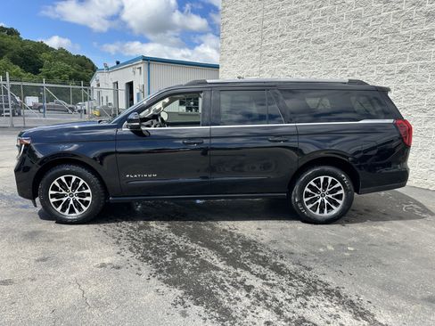 Used 2025 Ford Expedition Max Platinum AWD/4WD image 4