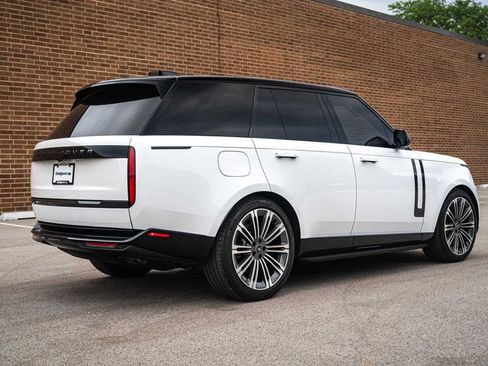 Used 2024 Land Rover Range Rover SE AWD/4WD image 6