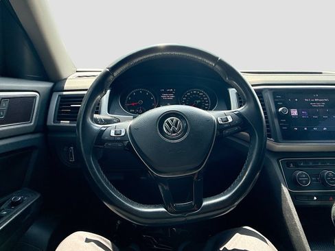 Used 2019 Volkswagen Atlas SE w/ Towing Package FWD image 11