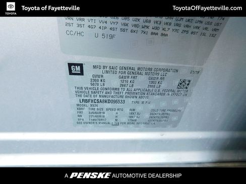 Used 2019 Buick Envision Essence image 11