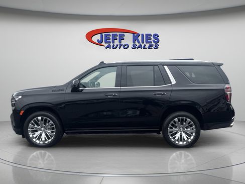 Used 2022 Chevrolet Tahoe High Country AWD/4WD image 8