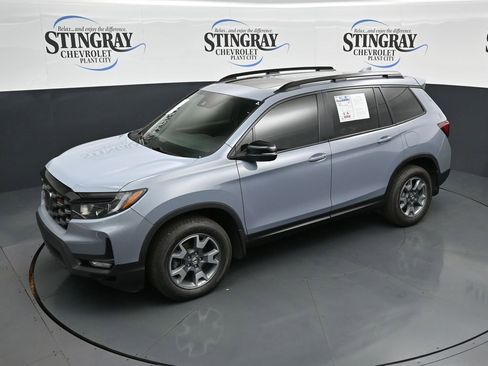 Used 2023 Honda Passport TrailSport image 11