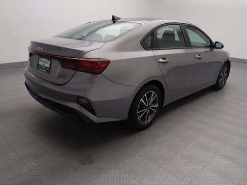 Used 2022 Kia Forte LXS FWD image 10