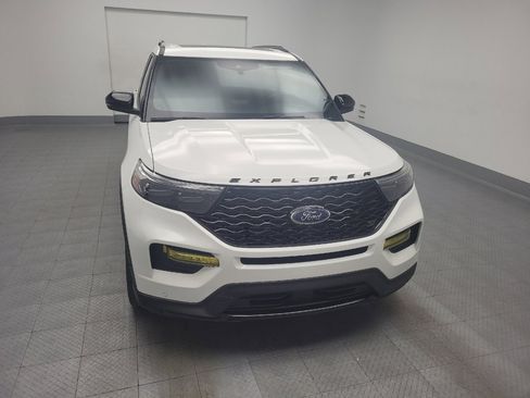 Used 2020 Ford Explorer ST w/ ST Street Pack image 14