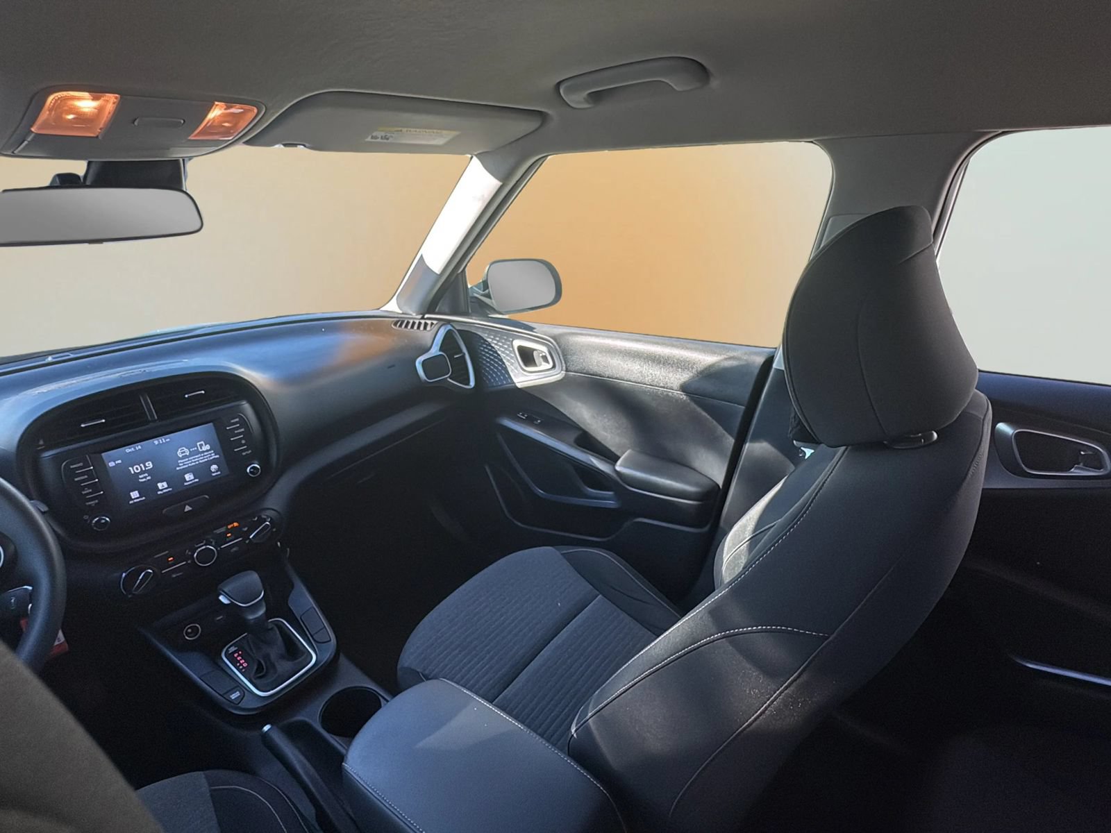 Used 2020 Kia Soul S FWD image 14