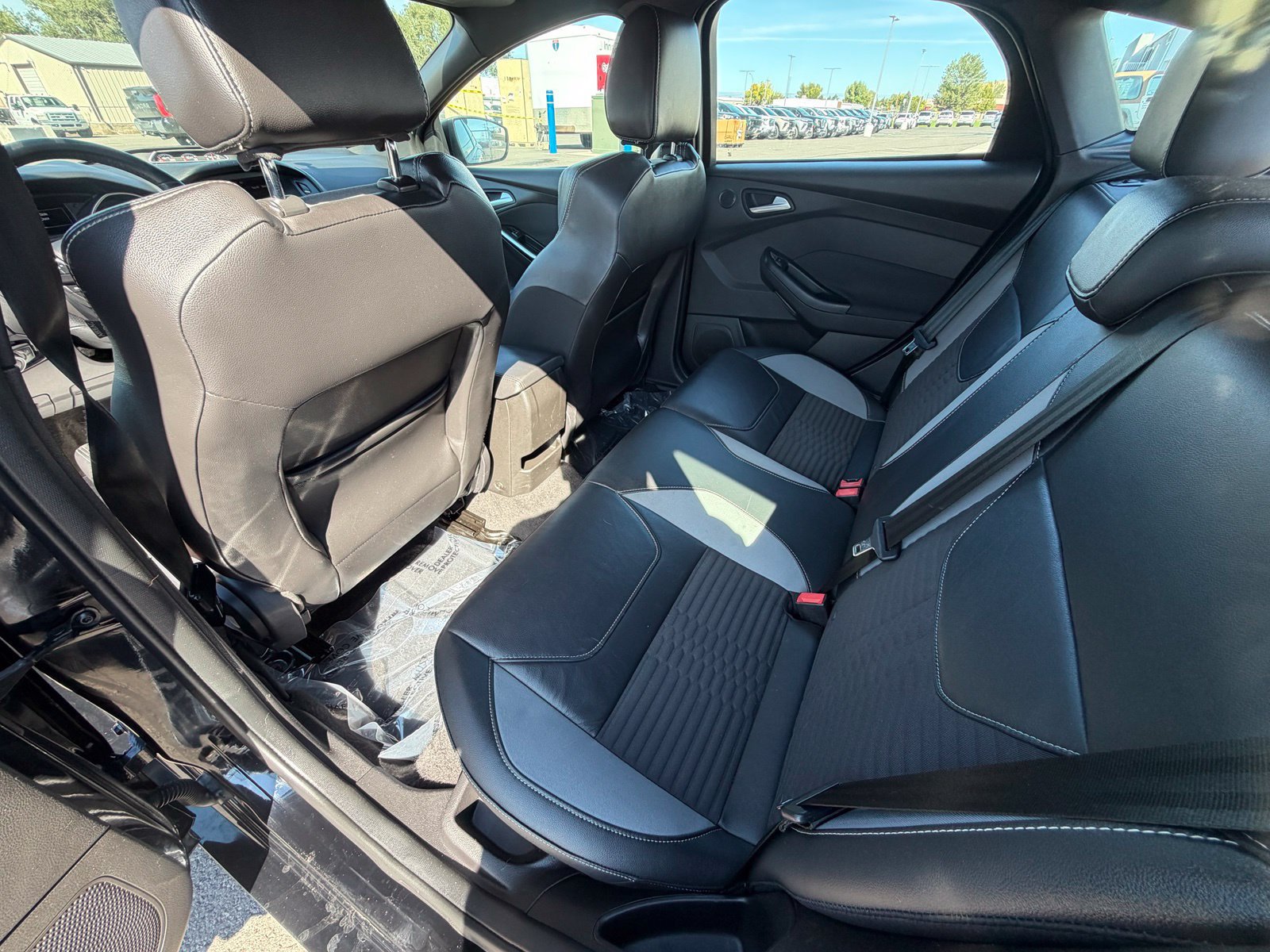 Used 2016 Ford Focus ST w/ Equipment Group 401A FWD image 25