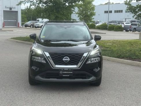 Used 2023 Nissan Rogue SV AWD/4WD image 3
