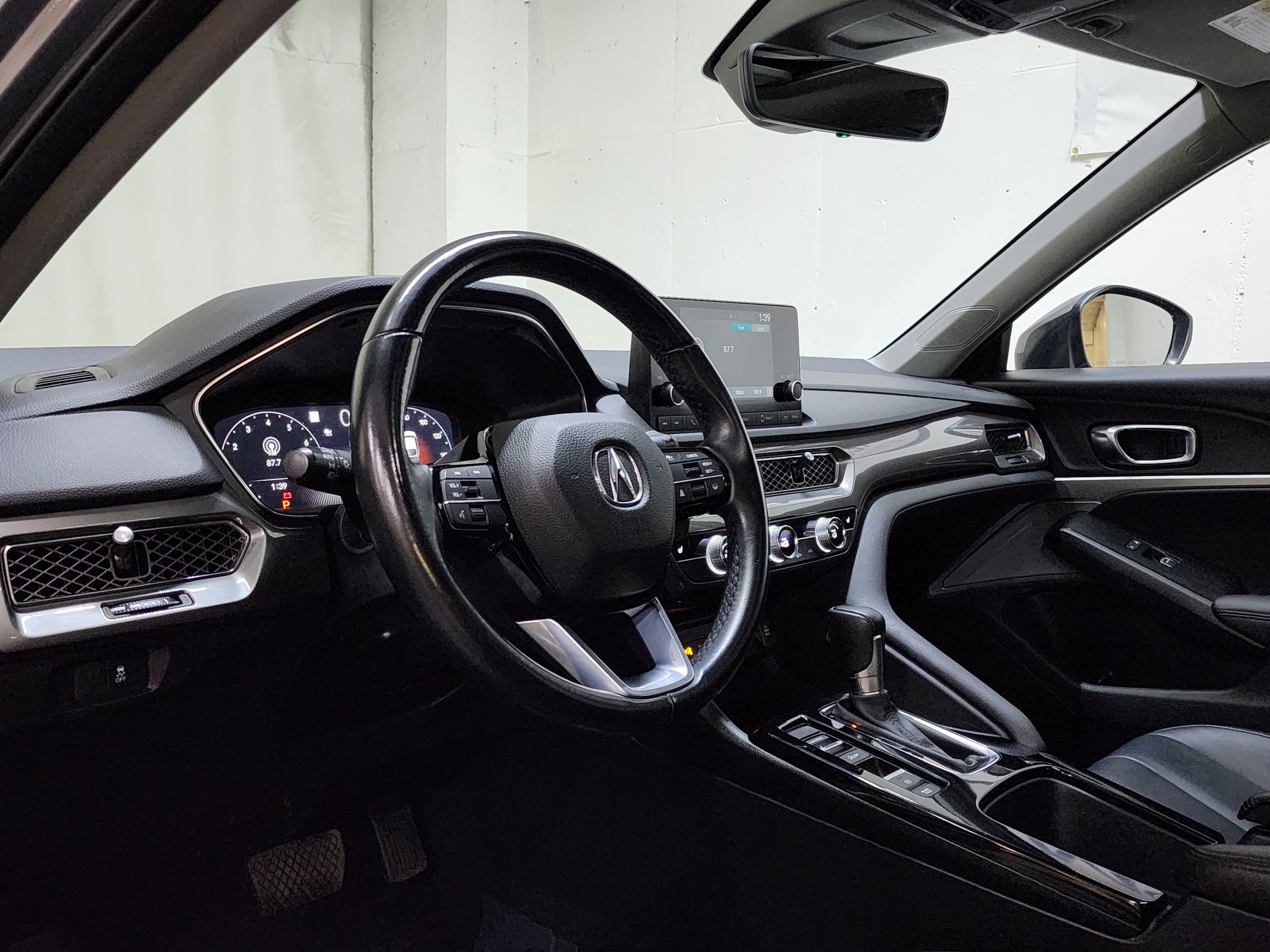Used 2025 Acura Integra FWD image 14